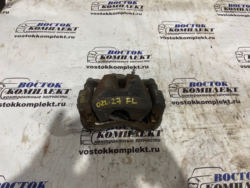 Суппорт Toyota Mark X Zio ANA10 2AZ-FE перед лев