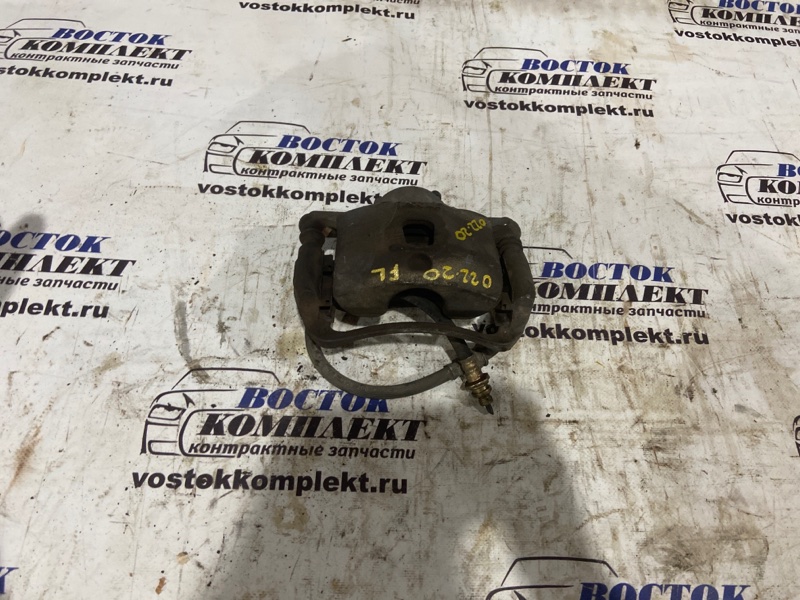 Суппорт Nissan Cube BZ11 CR14DE перед лев