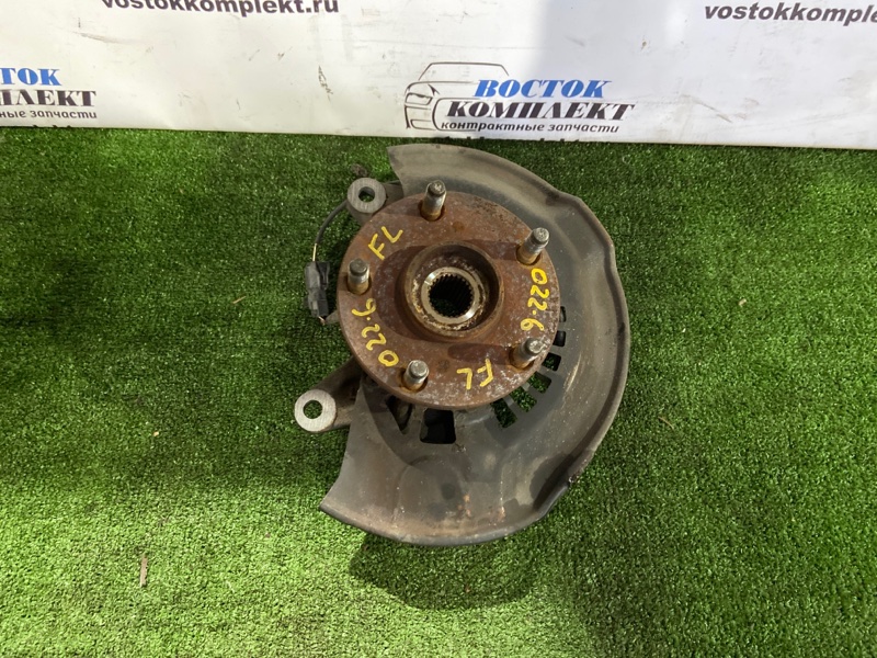 Ступица Toyota Noah 2007 ZRR70 3ZR-FE перед лев