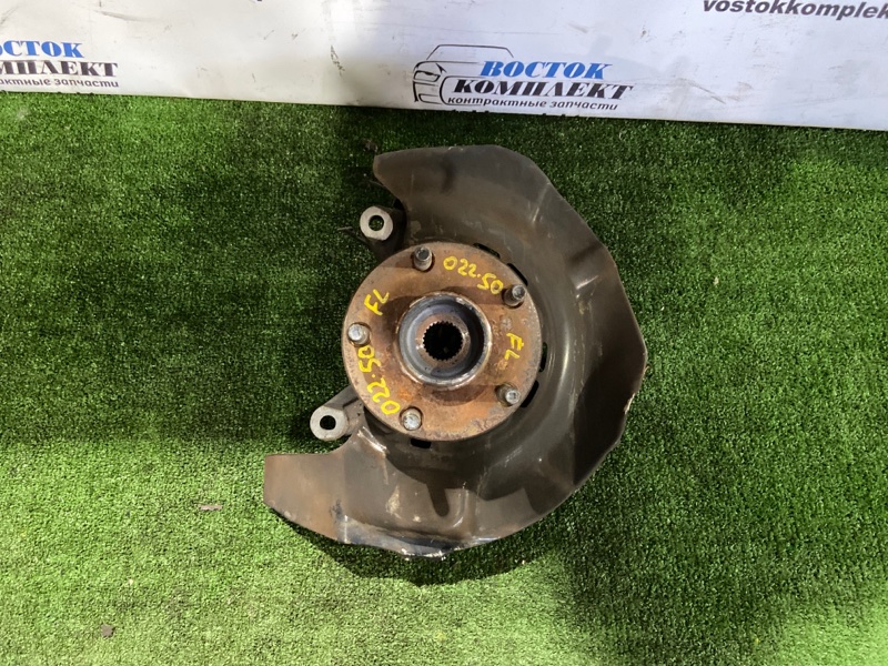 Ступица Toyota Alphard ANH10W 2AZ-FE перед лев