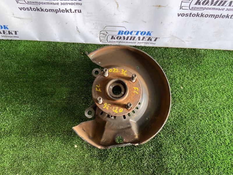 Ступица Toyota Porte NNP10 2NZ-FE перед лев