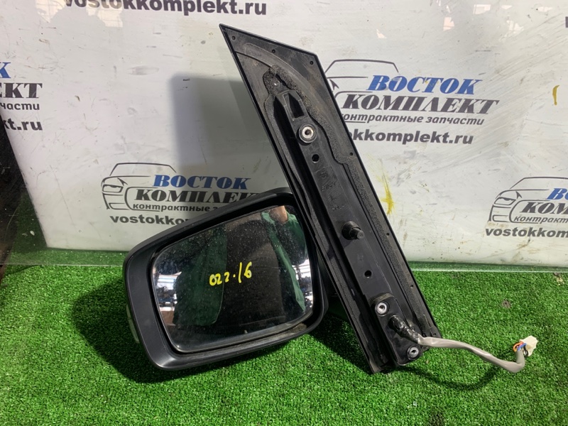 Зеркало боковое Nissan Serena CC25 MR20DE лев