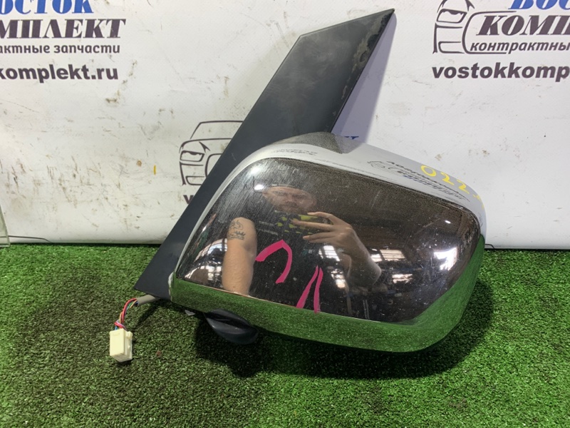 Зеркало боковое Toyota Voxy 2004 AZR60G 1AZ-FSE лев
