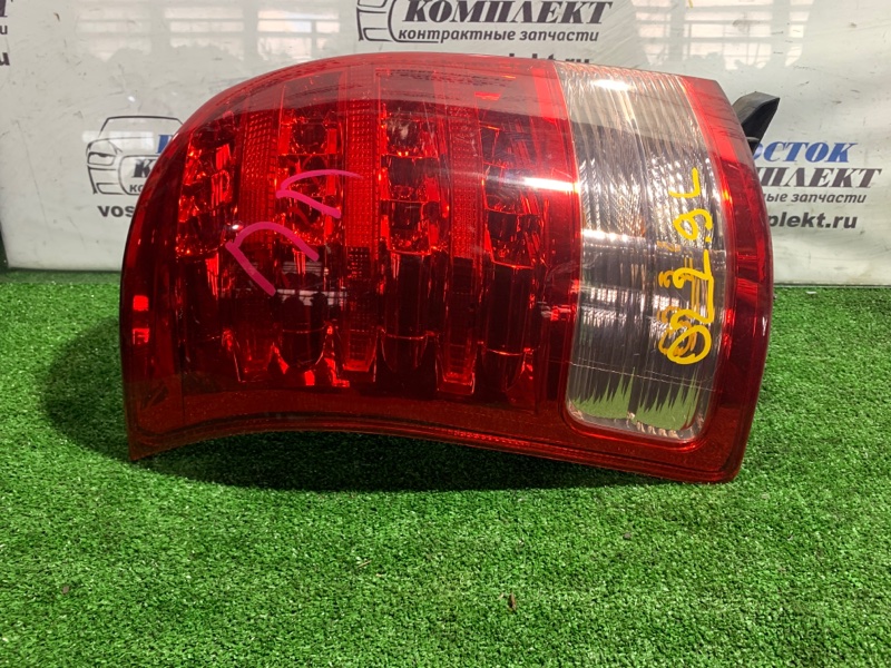 Фонарь стоп-сигнала Toyota Wish 2007 ZNE10G 1ZZ-FE лев