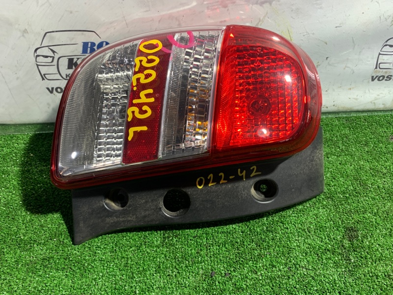 Фонарь стоп-сигнала Nissan March K13 HR12DE лев