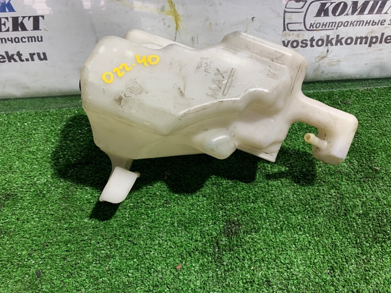 Бачок расширительный Nissan Serena CC25 MR20DE