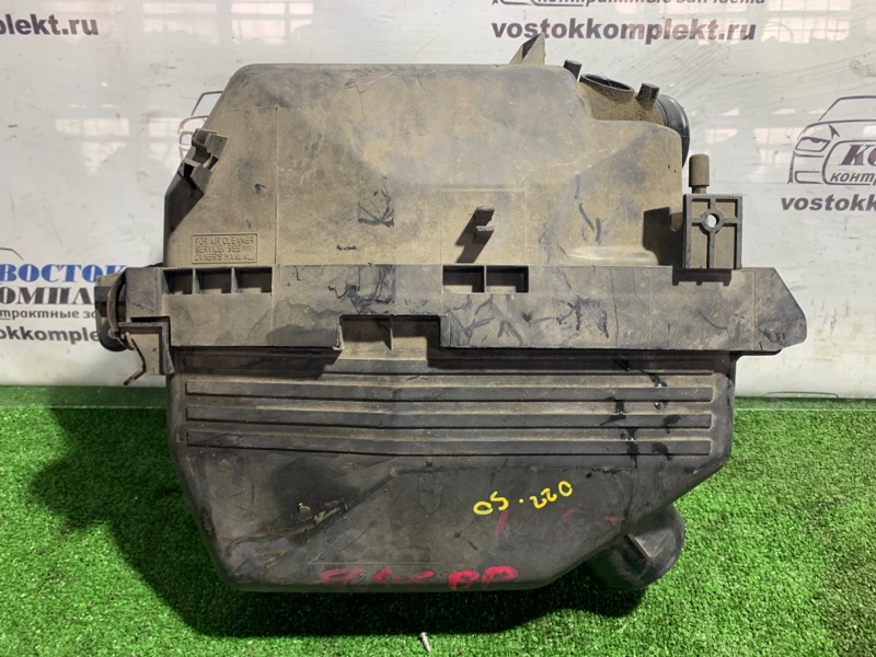 Корпус воздушного фильтра Toyota Alphard ANH10W 2AZ-FE