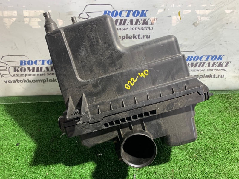 Корпус воздушного фильтра Nissan Serena CC25 MR20DE