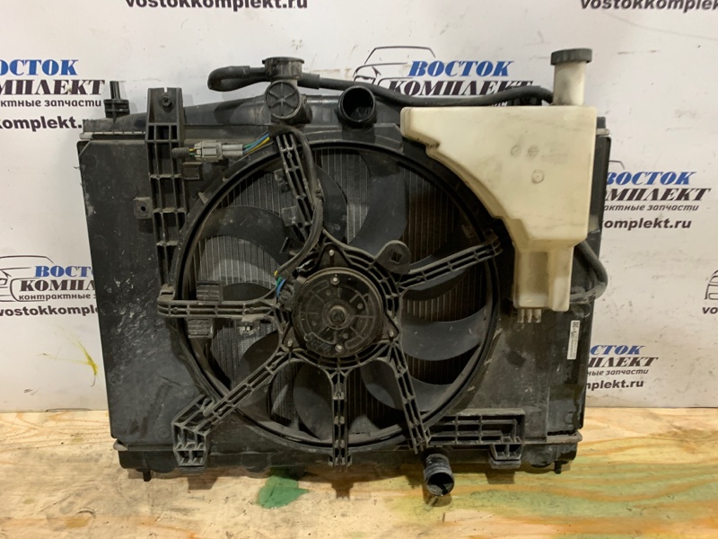 Радиатор двигателя Nissan AD VY12 HR15DE