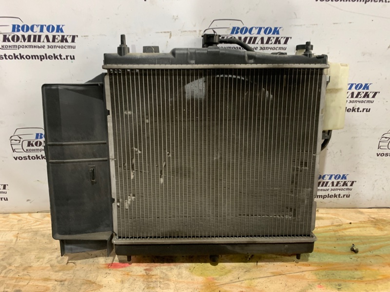 Радиатор двигателя Nissan Cube BGZ11 CR14DE