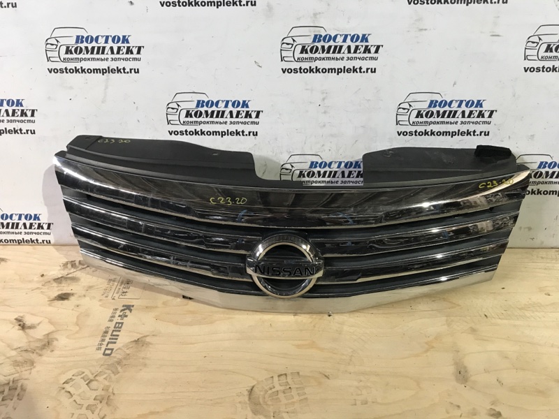 Решетка радиатора Nissan Serena 2006 CC25 MR20DE