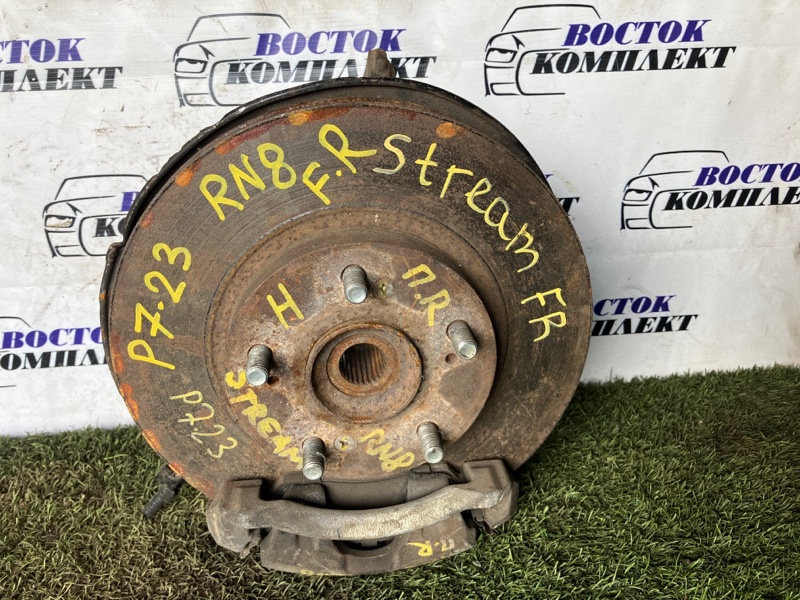 Диск тормозной Honda Stream RN8 R20A перед