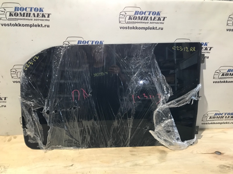 Стекло собачника Honda Stepwgn 2003 RF3 K20A зад прав