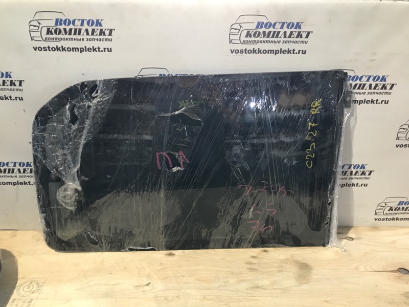 Стекло собачника Honda Stepwgn 2001 RF3 K20A зад прав