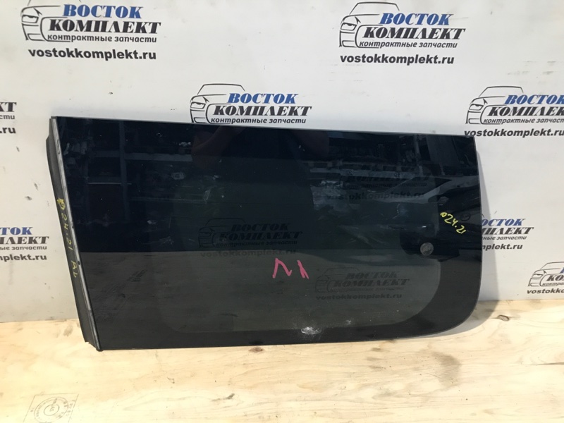 Стекло собачника Honda Elysion RR1 K24A зад лев