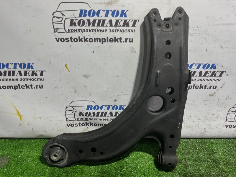 Рычаг подвески Volkswagen New Beetle WVWZZZ9C24M505025 AZJ-723235 перед лев