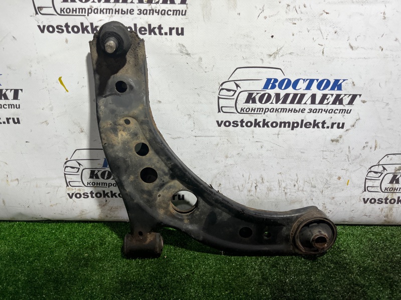 Рычаг подвески Toyota Passo QNC10 K3-VE перед прав