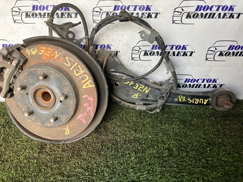 Рычаг подвески Toyota Auris NZE154 зад прав