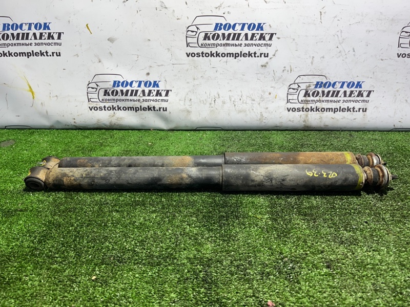 Амортизатор подвески Toyota Gaia SXM15G 3S-FE зад