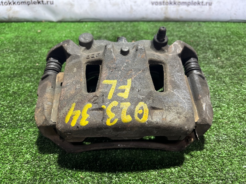 Суппорт Nissan Serena C25 MR20DE перед лев