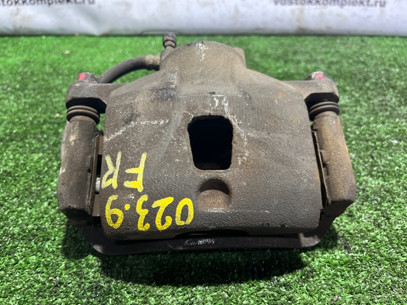 Суппорт Nissan Cube BGZ11 CR14DE перед прав