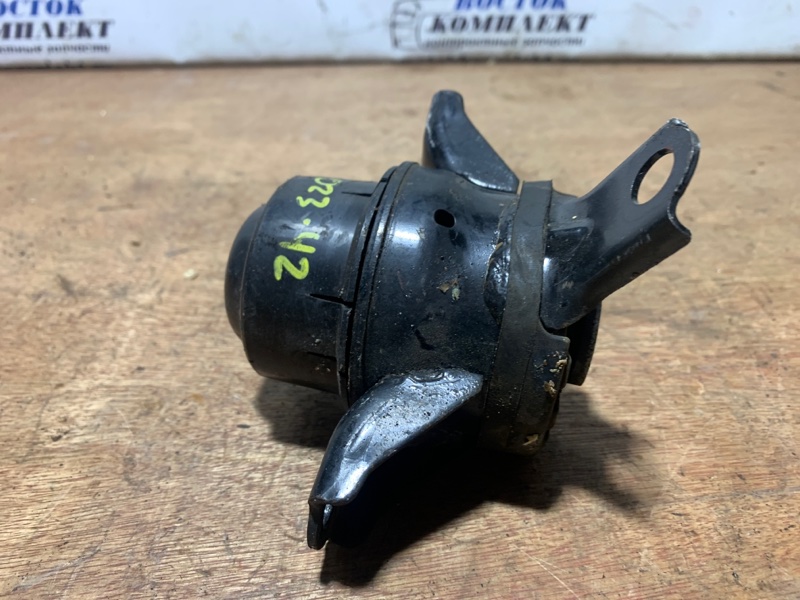 Подушка двигателя Toyota Passo KGC10 1KR-FE прав