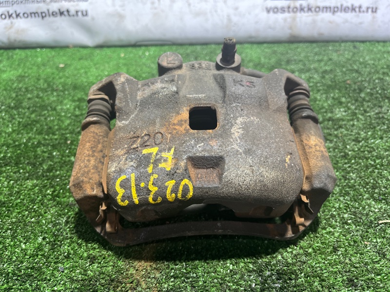 Суппорт Nissan March NK13 HR12DE перед лев