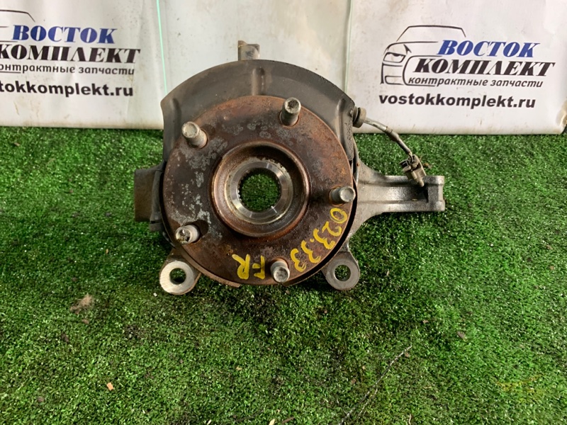 Ступица Nissan Serena CC25 MR20DE перед прав