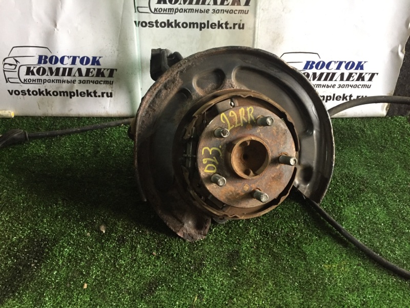 Ступица Toyota Wish 2006 ANE11W 1AZ-FSE зад прав