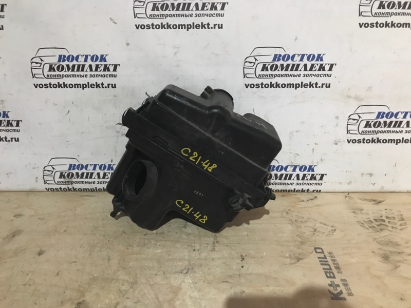 Корпус воздушного фильтра Nissan Serena 2006 C25 MR20DE