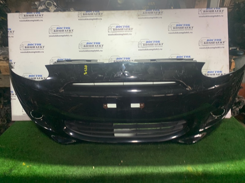 Бампер Mitsubishi Mirage A05A 3A90 перед