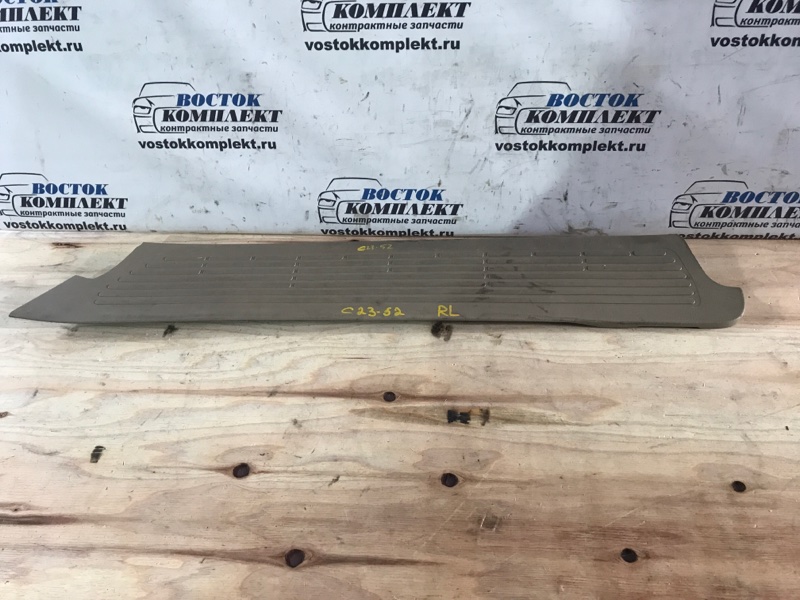 Накладка порога Honda Stepwgn 2002 RF3 K20A зад лев