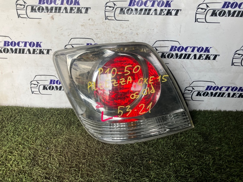 Фонарь стоп-сигнала Toyota Altezza Gita GXE15W 1G-FE лев