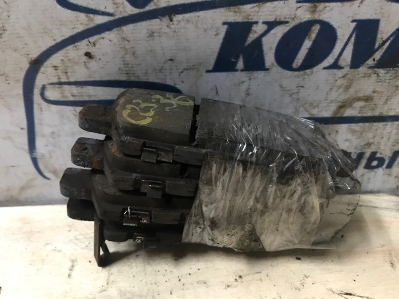 Колодки тормозные Nissan Serena 2012 HFC26 MR20DD зад