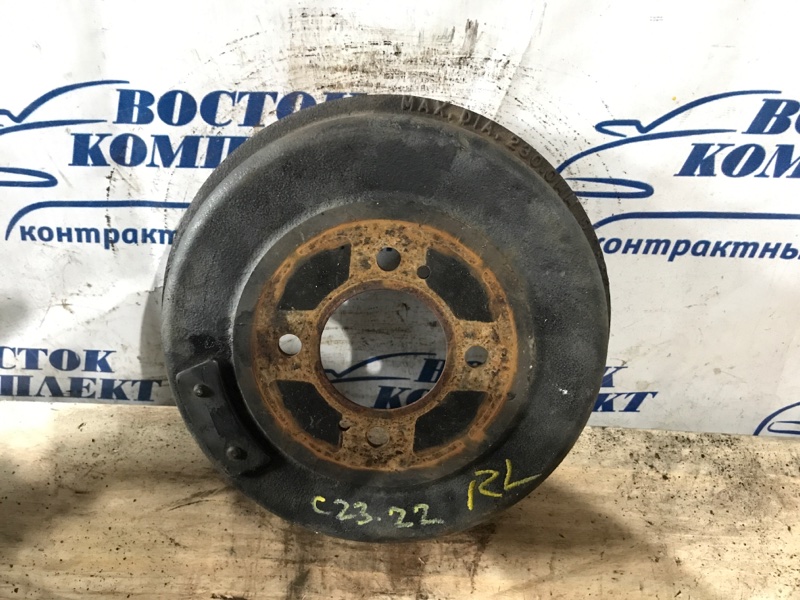Барабан тормозной Nissan Cube BGZ11 CR14DE зад лев