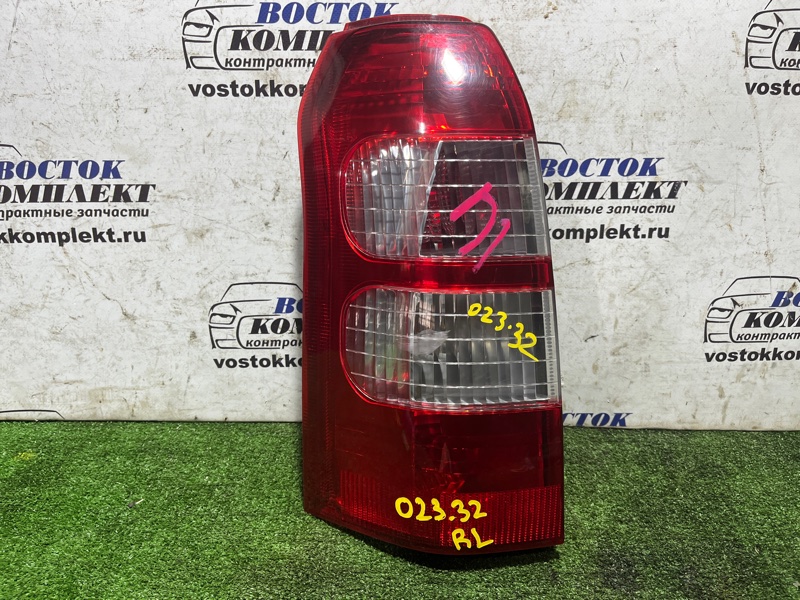 Фонарь стоп-сигнала Toyota Succeed NCP51V 1NZ-FE зад лев