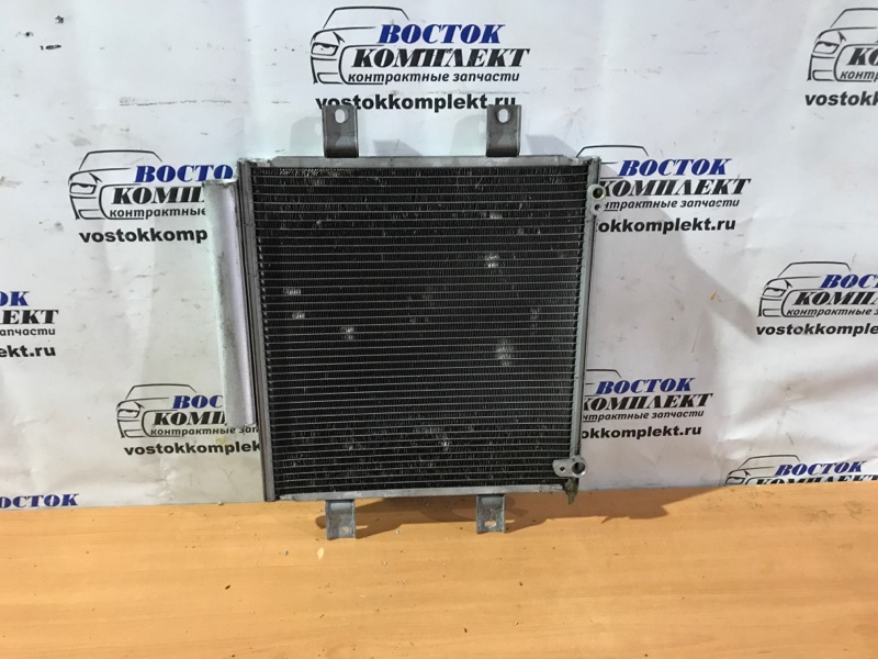 Радиатор кондиционера Toyota Passo 2010 KGC30 1KR-FE