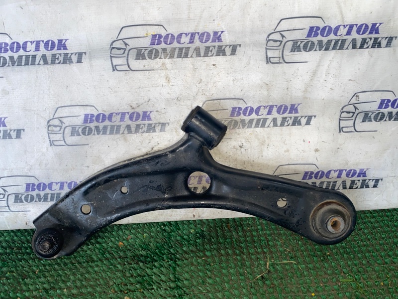 Рычаг подвески Suzuki Swift ZC72S K12B перед лев