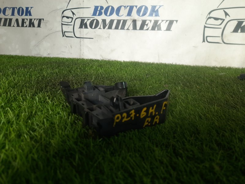 Клипса бампера Honda Fit 2008 GE6 L13A зад прав