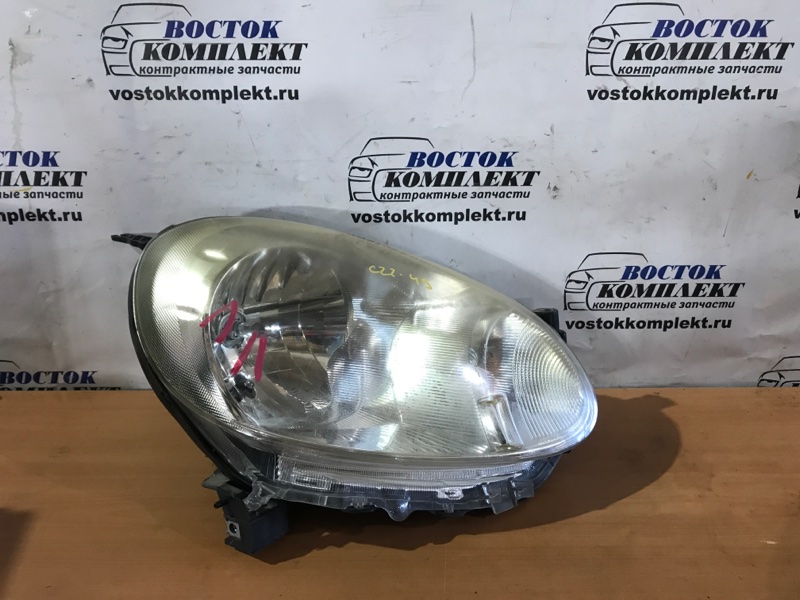 Фара Nissan March 2012 K13 HR12DE прав
