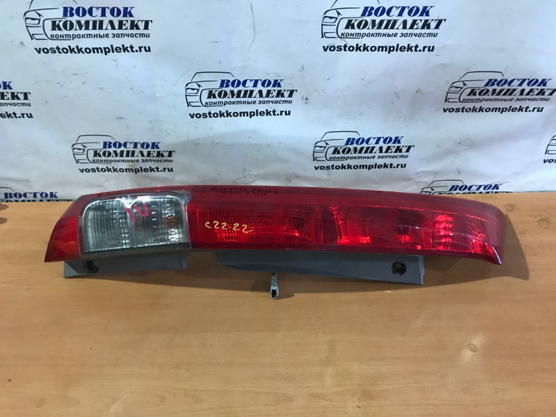 Фонарь стоп-сигнала Honda Stream 2007 RN6 R18A лев