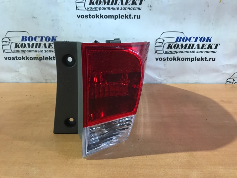 Фонарь стоп-сигнала Honda Airwave 2006 GJ1 L15A прав