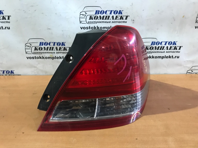 Фонарь стоп-сигнала Honda Odyssey 2004 RB1 K24A прав