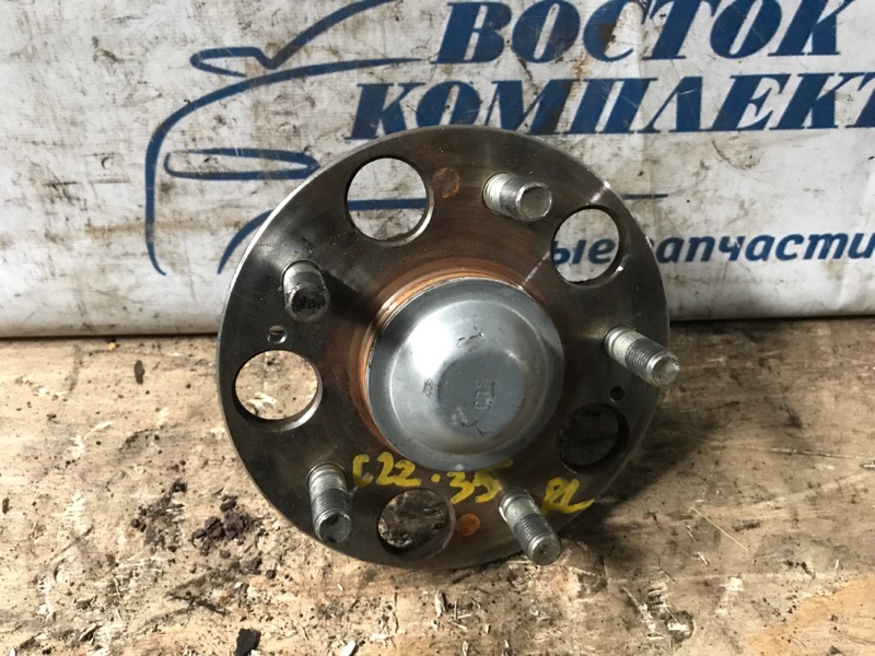 Ступица Honda Edix 2008 BE3 K20A зад лев