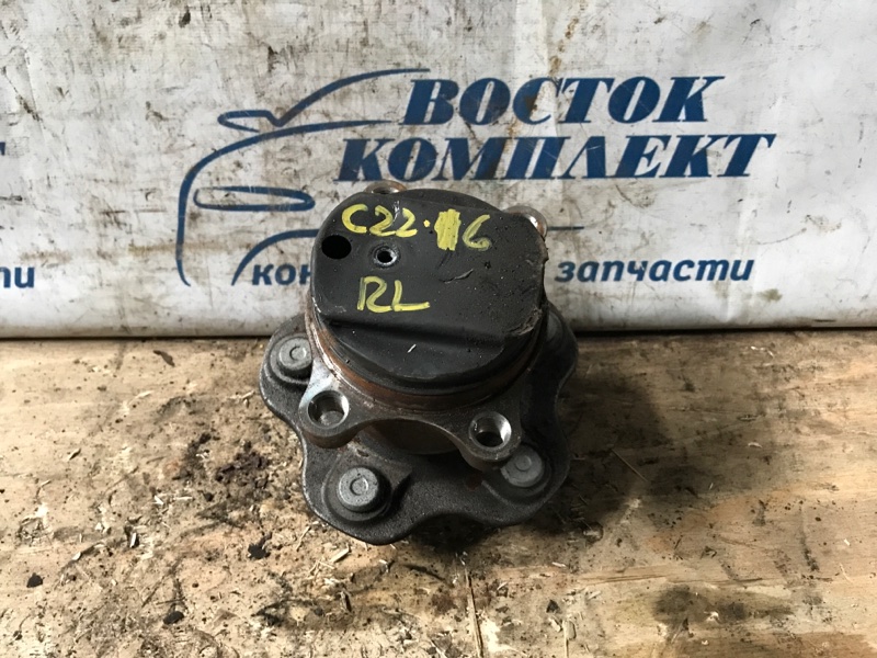 Ступица Nissan Serena 2010 C25 MR20DE зад лев