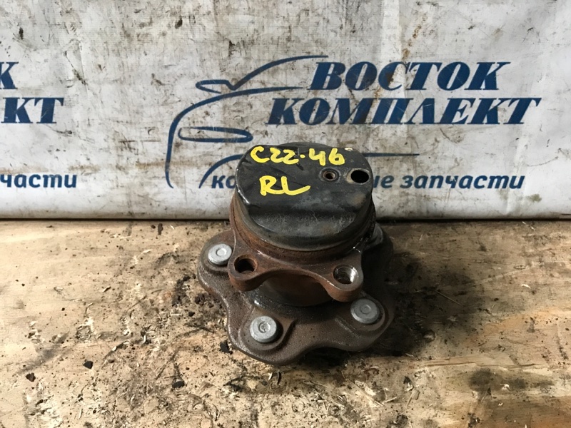 Ступица Nissan Serena 2012 FC26 MR20DD зад лев