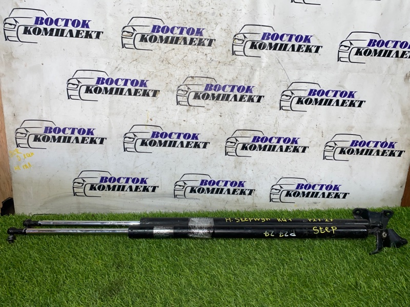 Амортизатор багажника Honda Stepwgn 2007 RG1 K20A