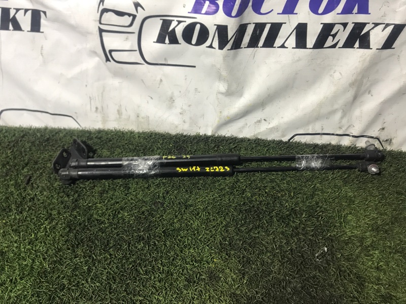 Амортизатор багажника Suzuki Swift ZC72S K12B