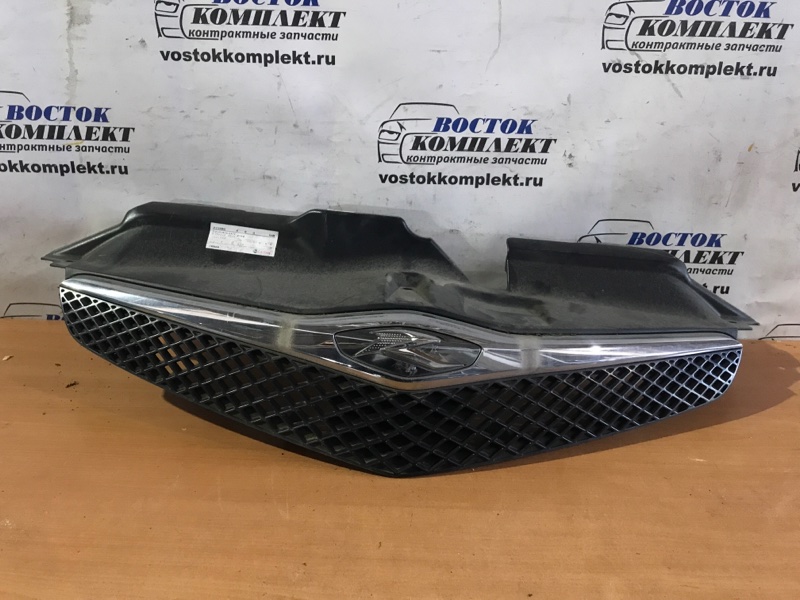 Решетка радиатора Toyota Ractis 2006 NCP105 1NZ-FE