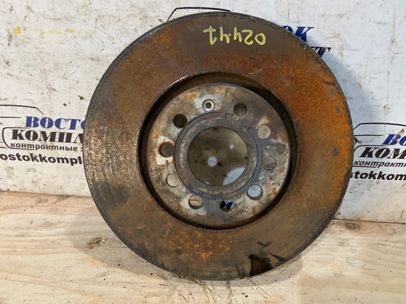 Диск тормозной Volkswagen Golf  CAV перед